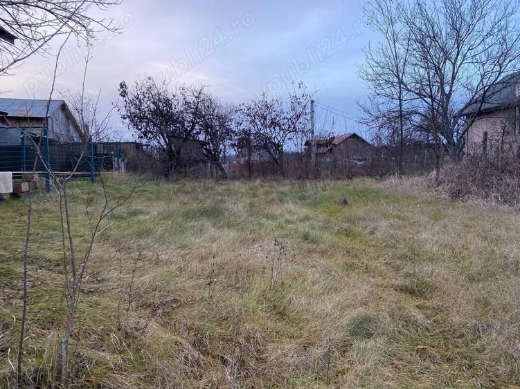 Teren de 1860 mp, în Nisipoasa