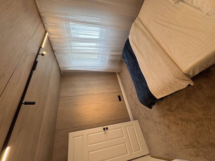 Apartament cu 2 camere semidecomandat în Iancului
