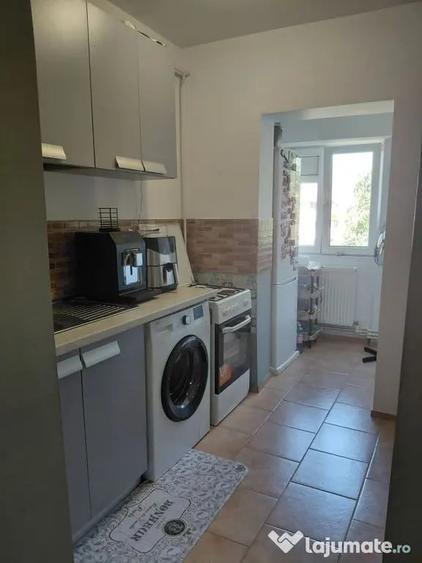 Garsonieră decomandată în Mazepa 1