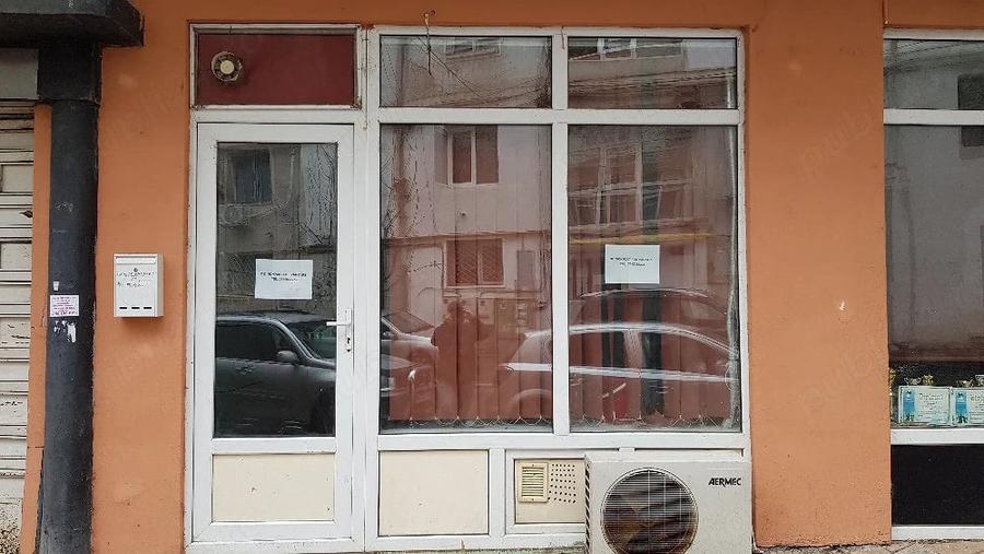 Spațiu comercial, de 56 mp, în Central