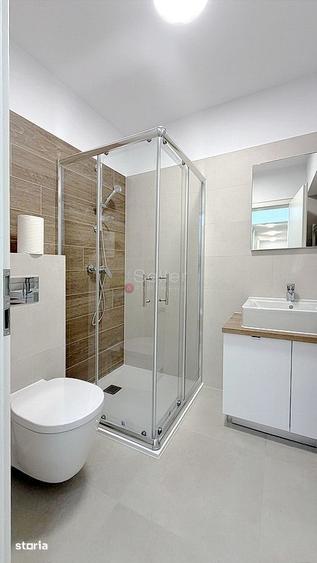 Apartament cu 3 camere, mobilat în Tractorul