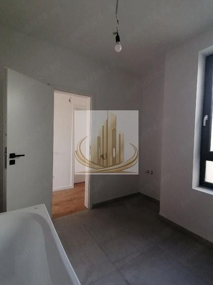Duplex cu 4 camere cu Canalizare în Moșnița Nouă