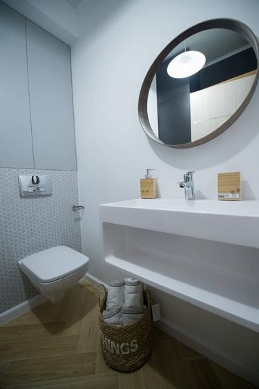 Inchiriez apartament 2 camere - 12