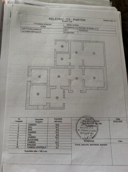 Casă cu 3 camere în Pecineaga