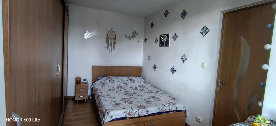 Apartament cu 2 camere nedecomandat în Narcisa