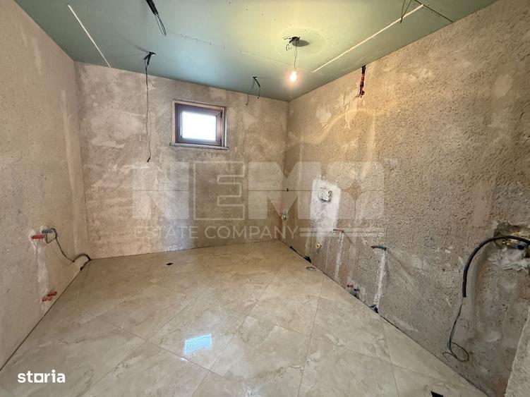 Casă cu 4 camere în Vicovu de Sus