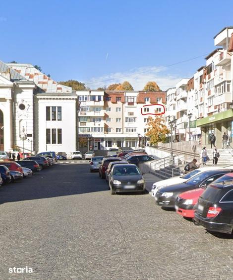 Apartament cu 4 camere decomandat în Ultracentral