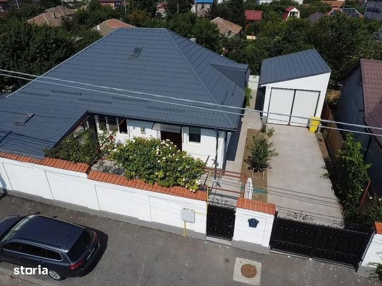 Casa la sol in Cumpana, 4 camere, garaj, 400 mp teren, gaze, renovata. - 1