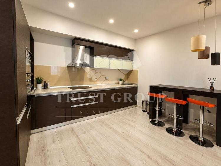 Apartament cu 3 camere semidecomandat, mobilat în Herăstrău