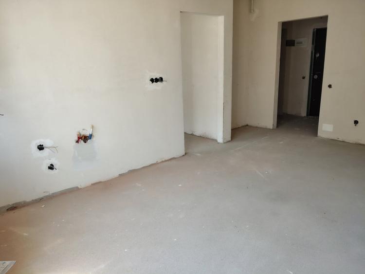 Apartament 2 camere 37.3 mp in Floresti zona Terra - 2
