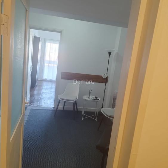 Inchiriez apartament 2 camere decomandate ultracentral Bacau
