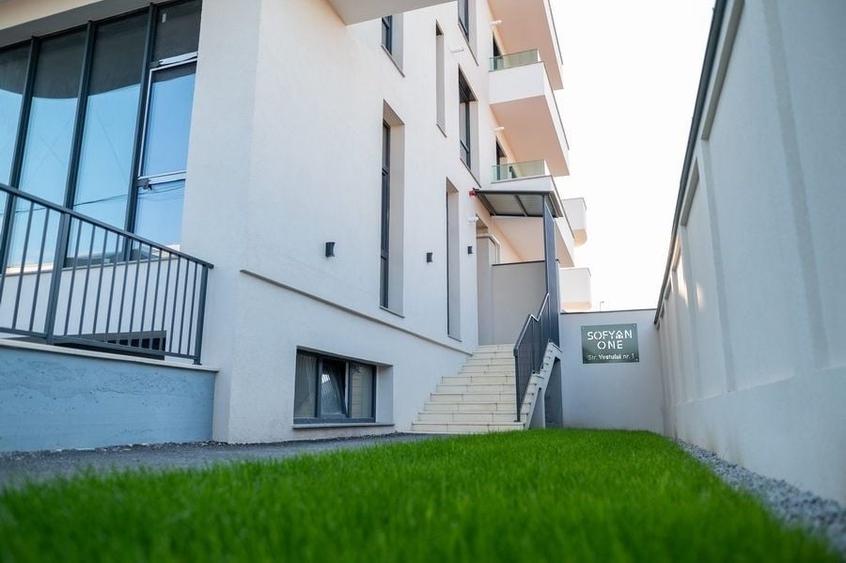 Apartament cu 3 camere decomandat în Sântandrei