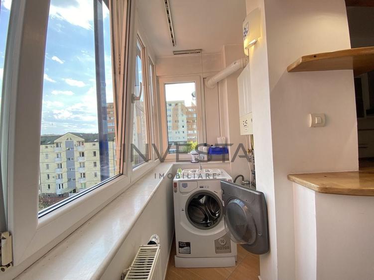 Apartament cu 4 camere semidecomandat, mobilat în Zorilor