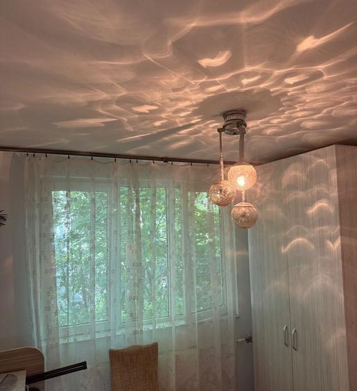 Apartament cu 3 camere decomandat, mobilat în Brâncoveanu