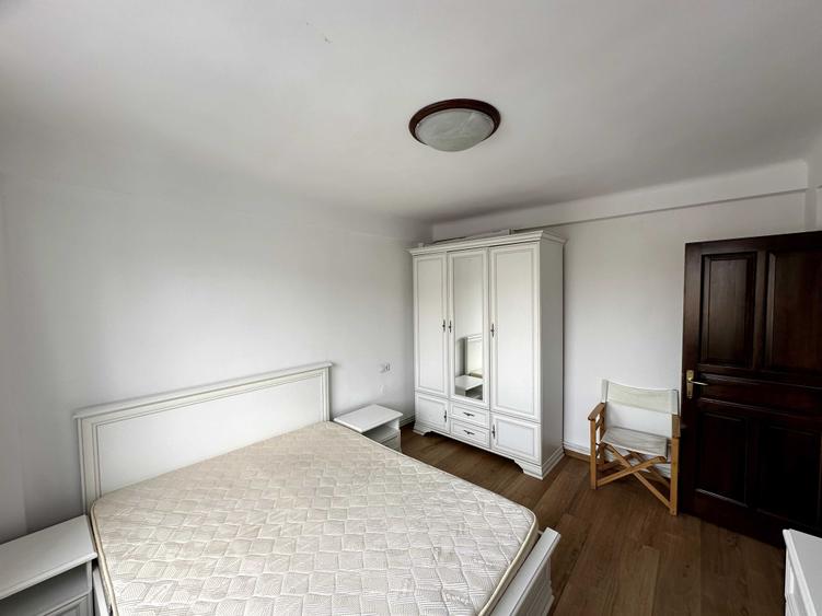Apartament cu 2 camere decomandat în Ultracentral
