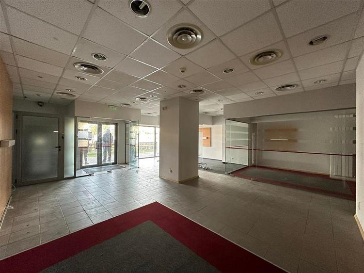 Spațiu comercial, de 130 mp, în Frumoasa