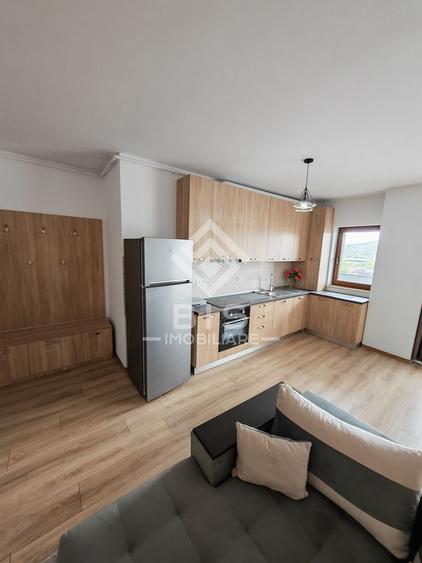 Apartament cu 2 camere decomandat în Sud