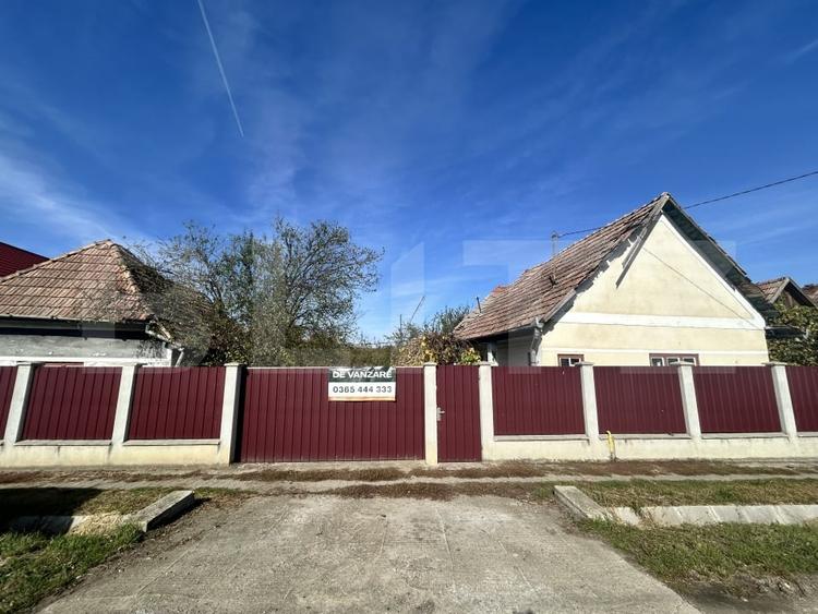 Casă individuală cu 2 camere cu Teren 2926 Mp în Șeulia de Mureș