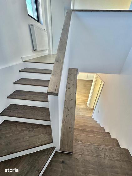 Casă cu 4 camere decomandat cu Teren 400 Mp în Central