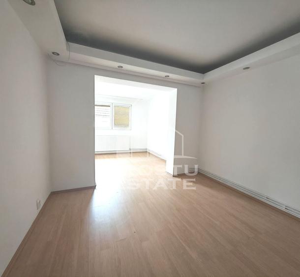 Apartament cu 2 camere decomandat în Torontalului