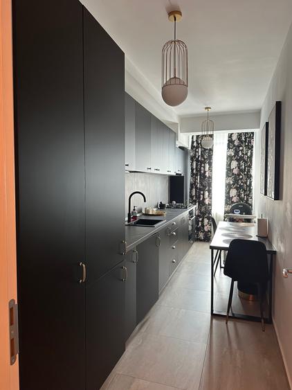 Apartament cu 2 camere decomandat în Exterior Vest