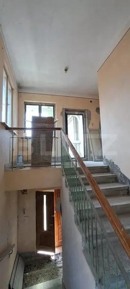 Casă cu 4 camere cu Teren 50 Mp în Central