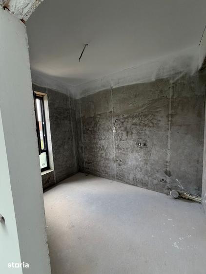 Casă cu 4 camere cu Teren 310 Mp în Central
