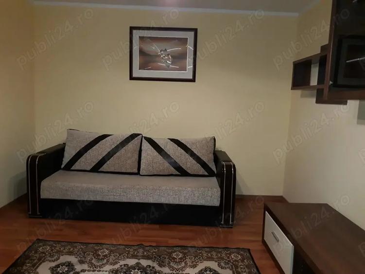 Apartament cu 2 camere decomandat în Precista