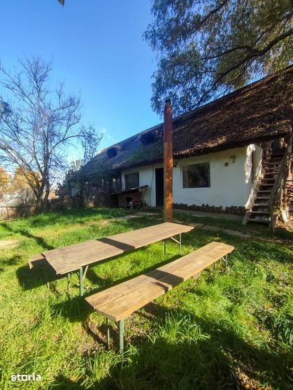 Casă cu 7 camere cu Teren 938 Mp în Chilia Veche