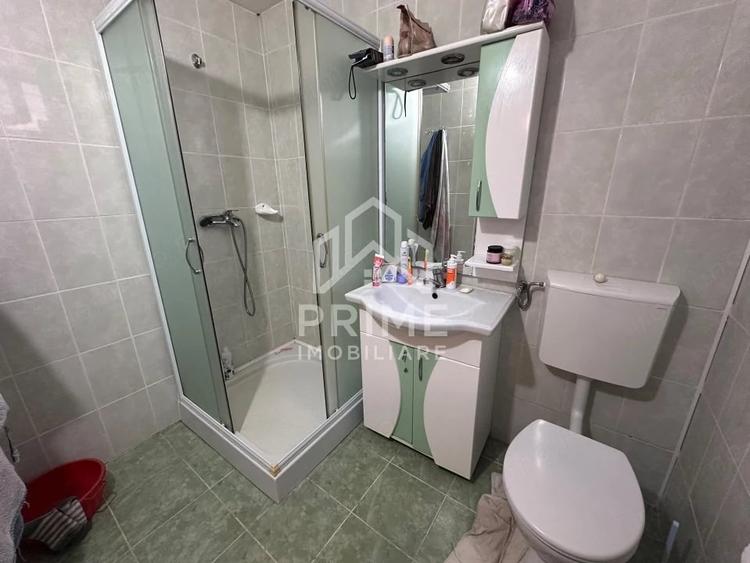 Casă cu 3 camere cu Teren 1513 Mp în Central