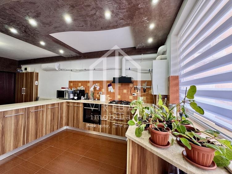 Apartament cu 3 camere semidecomandat, mobilat în Hipodrom 3