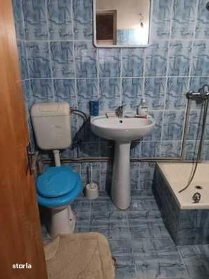 Casă cu 4 camere cu Teren 160 Mp în Berislăvești