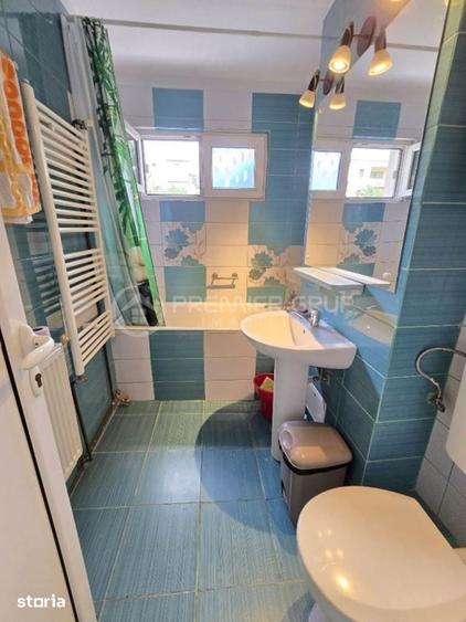 Apartament cu 2 camere semidecomandat în Podu Roș