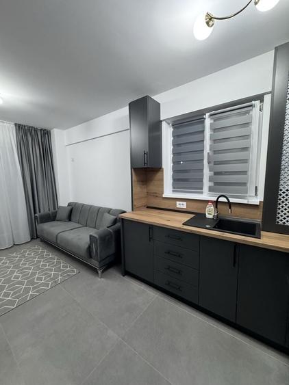 Apartament cu 2 camere decomandat în Pielești