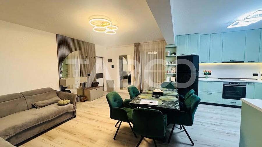 Apartament cu 3 camere decomandat în Central