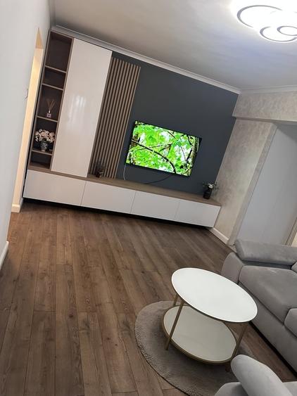 Apartament cu 2 camere semidecomandat în Basarabia