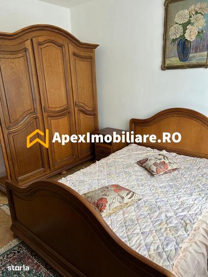 Apartament cu 4 camere semidecomandat în Crângași
