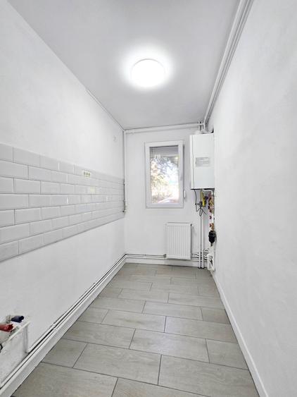 Apartament cu 2 camere semidecomandat în Aurel Vlaicu