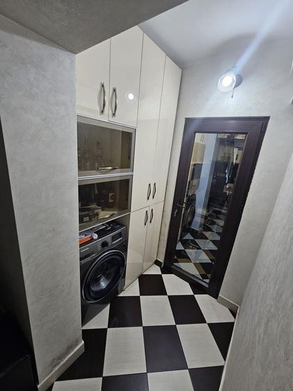 Apartament cu 2 camere, mobilat în Central