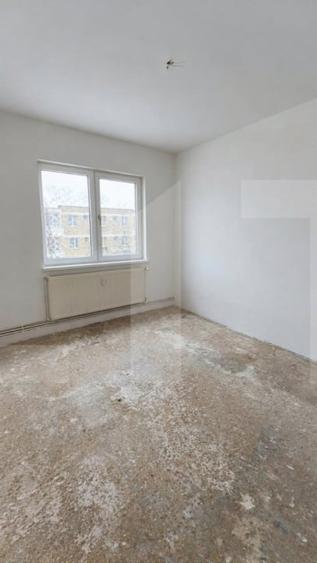 Apartament cu 2 camere semidecomandat în Ciucului