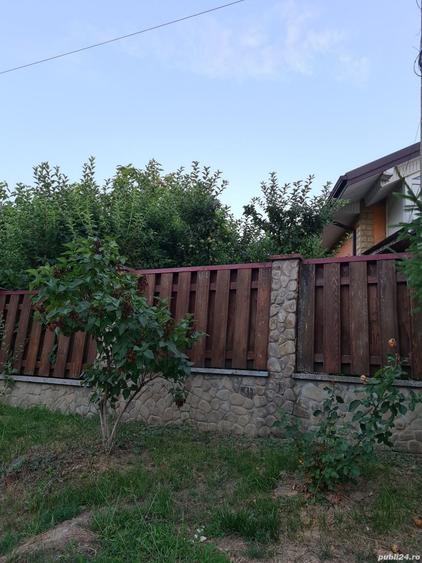 Casă cu 6 camere cu Teren 1100 Mp în Cozia