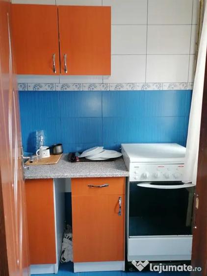Garsonieră semidecomandată în Sud