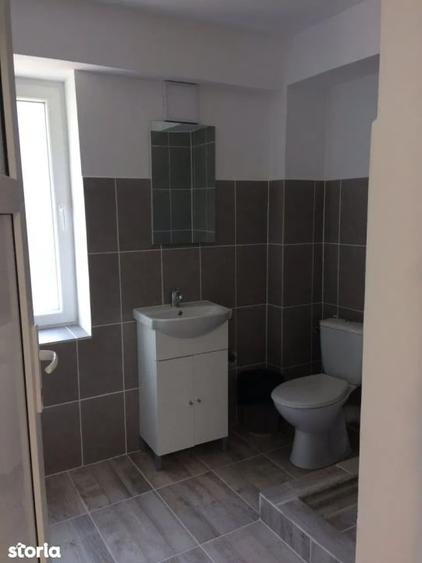 Casă individuală cu 4 camere cu Canalizare în Calea Aradului