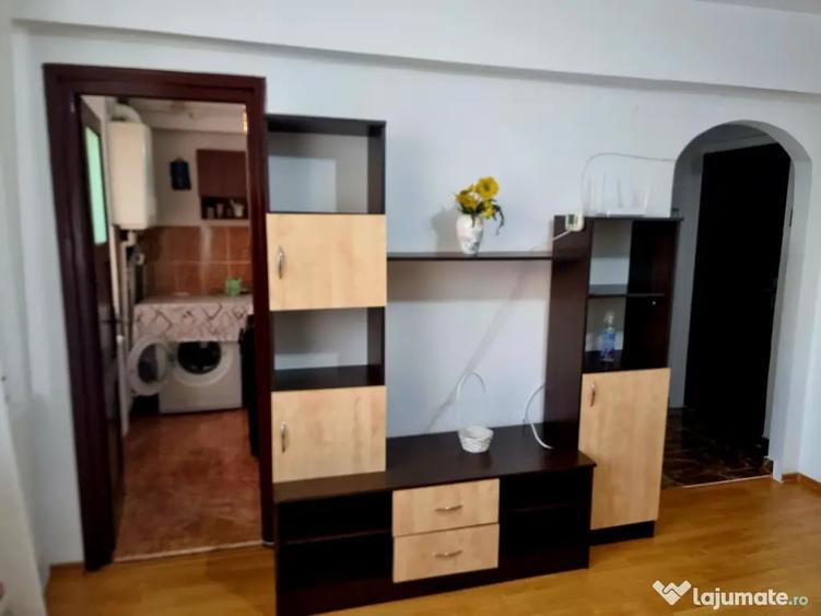 Garsonieră semidecomandată în Central