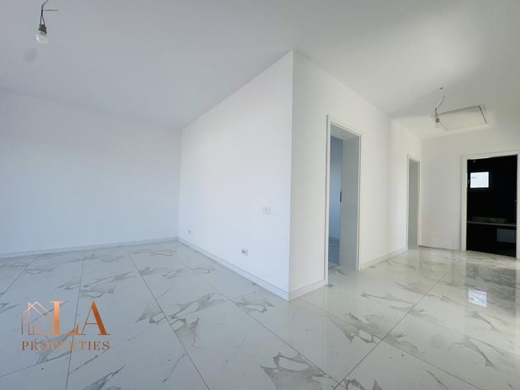 Casă individuală cu 4 camere cu Teren 400 Mp în Clinceni
