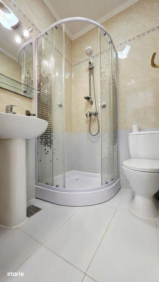 Apartament cu 4 camere decomandat, mobilat în Libertății