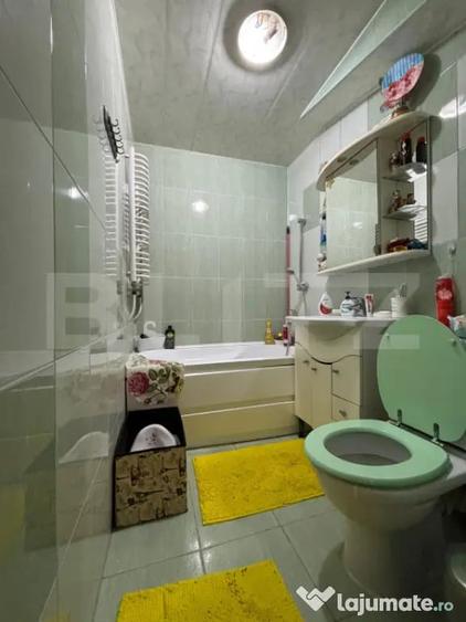 Apartament cu 2 camere semidecomandat în Central