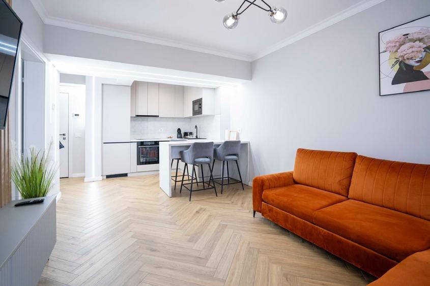 Apartament cu 2 camere decomandat, mobilat în Nufărul