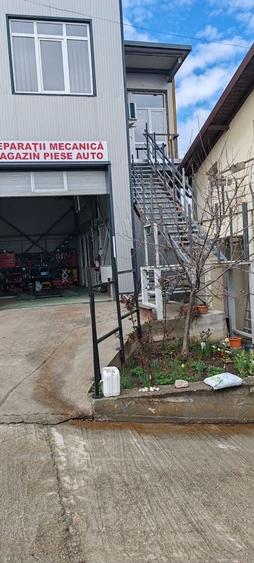 Casă cu 4 camere în Mărăcineni