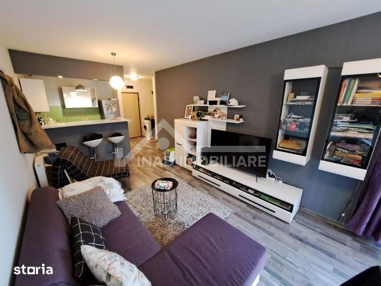 Apartament cu 2 camere, mobilat în Central
